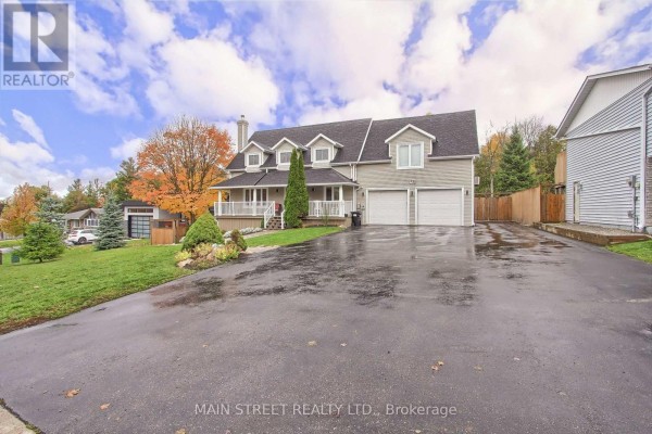 276 Crawford Street, Barrie, ON, photo 2