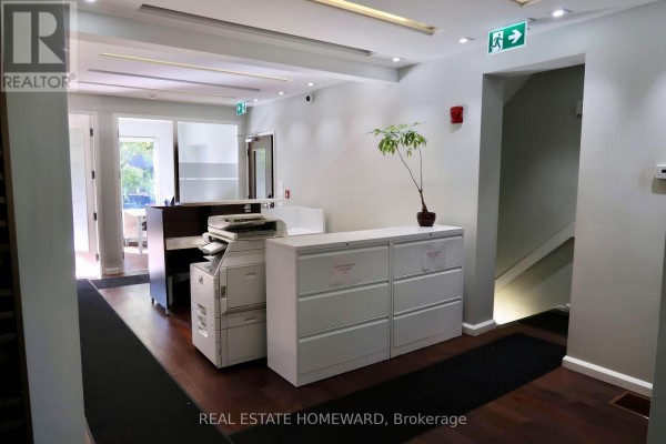 276 Danforth Avenue, Toronto, ON, photo 3