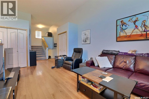 2pc Bathroom - 276 Mount Royal Place, Regina, SK S4T7X9 Photo 4