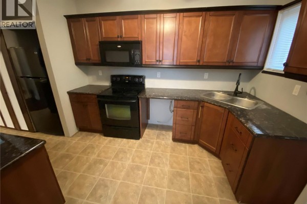 Dining room - 277 Fourth Avenue N, Yorkton, SK S3N1B3 Photo 2