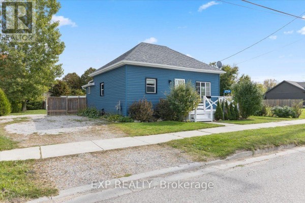 Family room - 27754 Kerwood Road, Adelaide Metcalfe, ON N0M2B0 Photo 3