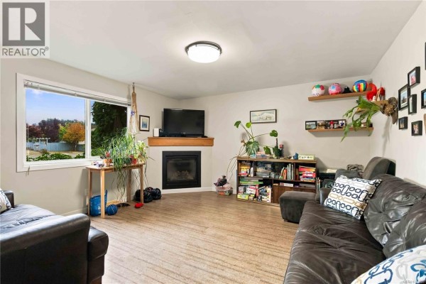 Bedroom - 2778 Kingswood Rd, Langford, BC V9B3J9 Photo 4