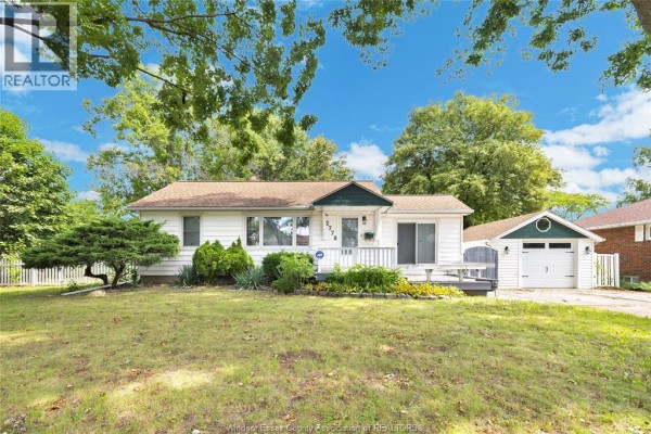 2778 Princess, Windsor, ON, photo 2