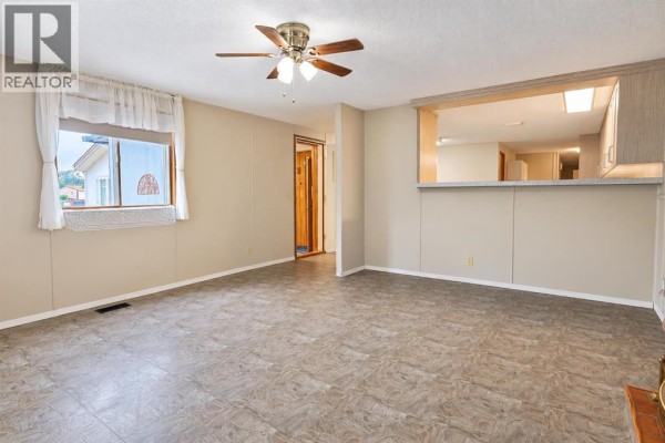Primary Bedroom - 278, 2300 13 Street N, Lethbridge, AB T1H4E8 Photo 5
