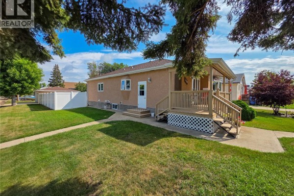 Dining room - 278 9th Avenue W, Melville, SK S0A2P0 Photo 3