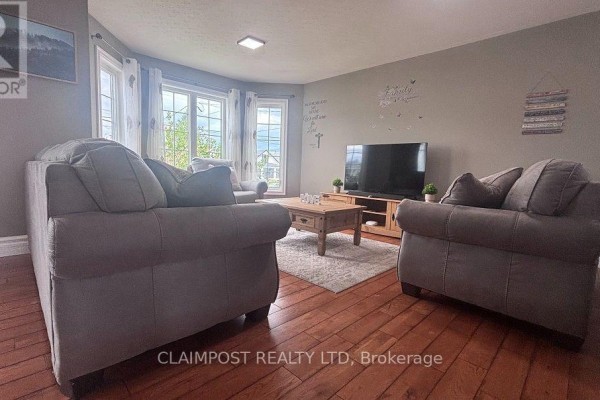 Dining room - 278 Toke Street, Timmins, ON P4N6V5 Photo 4