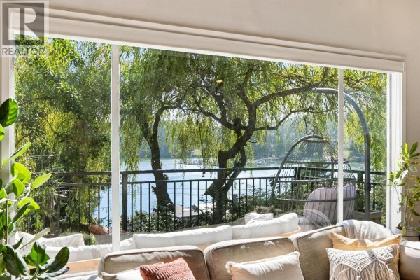 2787 Panorama Drive, North Vancouver, BC V7G1V7 Photo 5
