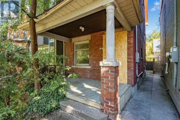 Bedroom - 279 Brunswick Avenue, Toronto, ON M5S2M6 Photo 3