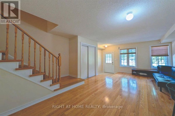 Primary Bedroom - 279 Caboto Trail, Markham, ON L3R0R5 Photo 4
