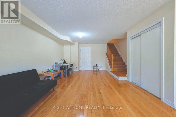 Bedroom 2 - 279 Caboto Trail, Markham, ON L3R0R5 Photo 5