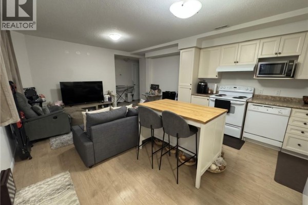 Kitchen - 279 Country Stone Drive Unit# B, Kitchener, ON N2N3R9 Photo 4