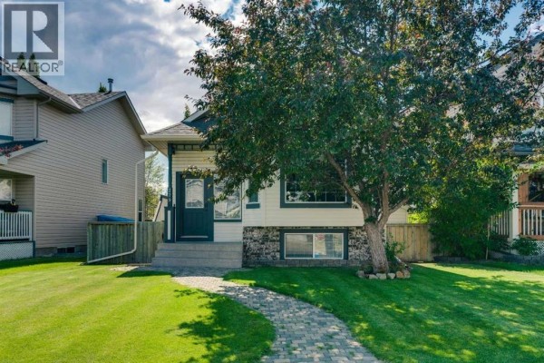 Living room - 279 Covehaven View Ne, Calgary, AB T3K5S4 Photo 3