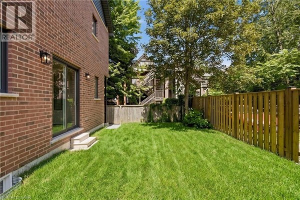 279 Hess Street S, Hamilton, ON, photo 2