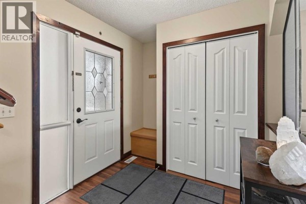 Dining room - 279 Panamount Hill Nw, Calgary, AB T3K5M3 Photo 3