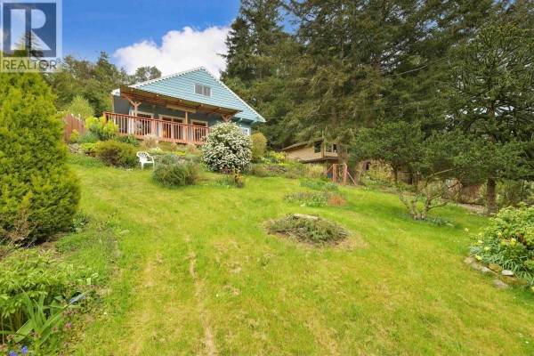 279 Wood Dale Drive, Mayne Island, BC V0N2J2 Photo 4