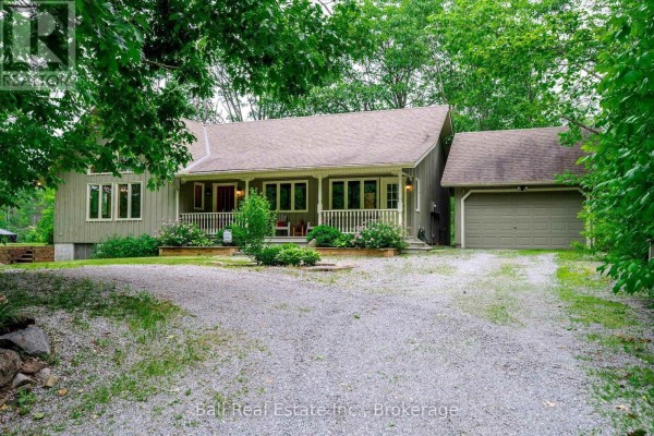 Living room - 2793 County Road 36 Road N, Trent Lakes, ON K0L1J0 Photo 2