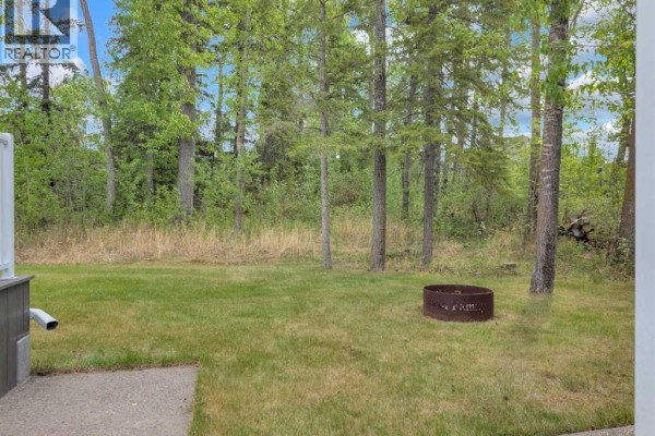 Living room - 28, 41310 Range Road 282, Rural Lacombe County, AB T4J2N3 Photo 5