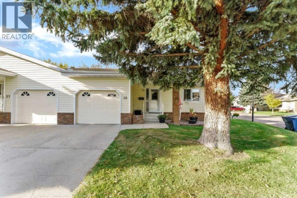 Living room - 28, 459 Carry Drive Se, Medicine Hat, AB T1B3W1 Photo 2