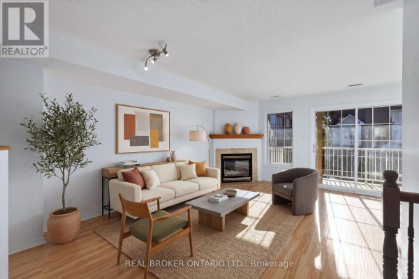 G - 108 Centrepointe Drive, Ottawa, ON K2G6K3 Photo 5