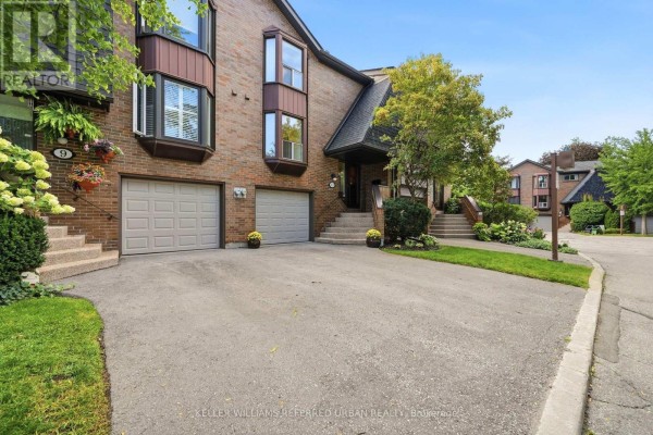 11 Gypsy Roseway, Toronto, ON, photo 2
