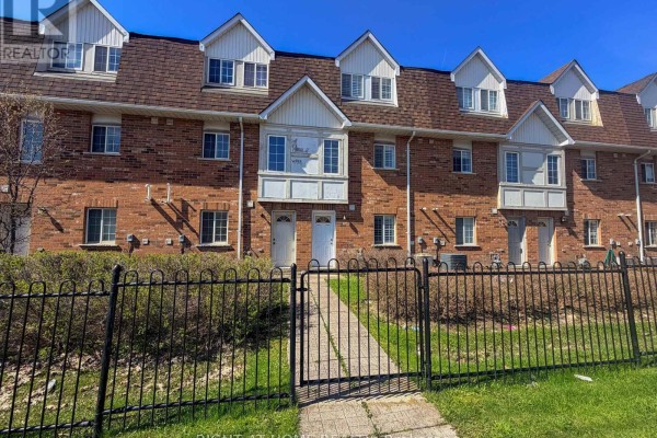 28 - 1525 South Parade Court, Mississauga, ON, photo 2