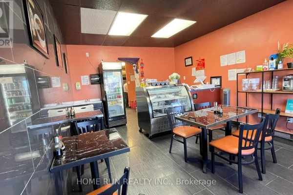 28 - 174 Colonnade Road, Ottawa, ON K2E7J5 Photo 4
