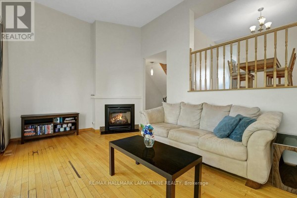 28 - 2 Bertona Street, Ottawa, ON, photo 2