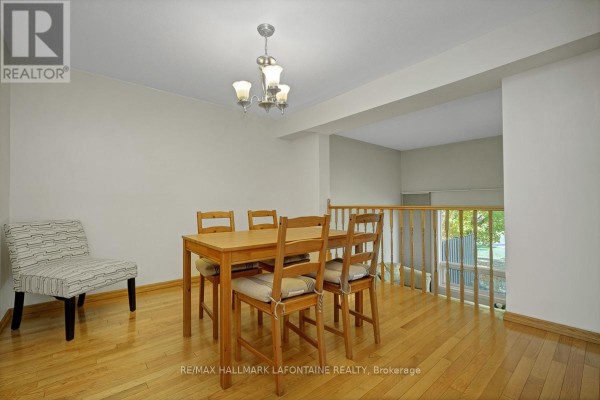 Kitchen - 28 - 2 Bertona Street, Ottawa, ON K2G0W1 Photo 5