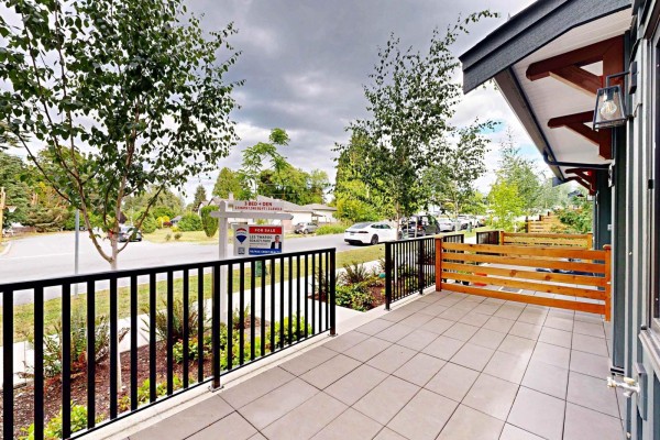 28 10527 155 Street, Surrey, BC, photo 2