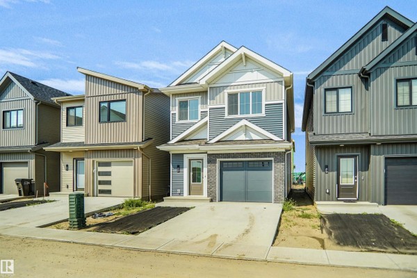 #28 1430 Aster Wy Nw, Edmonton, AB, photo 3