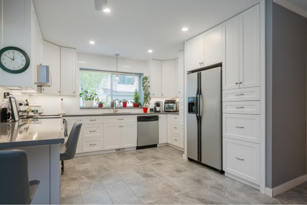 28 2023 Winfield Drive, Abbotsford, BC V3G1K5 Photo 5