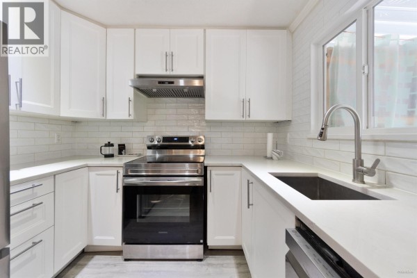 28 2986 Coast Meridian Road, Port Coquitlam, BC V3B3M8 Photo 4