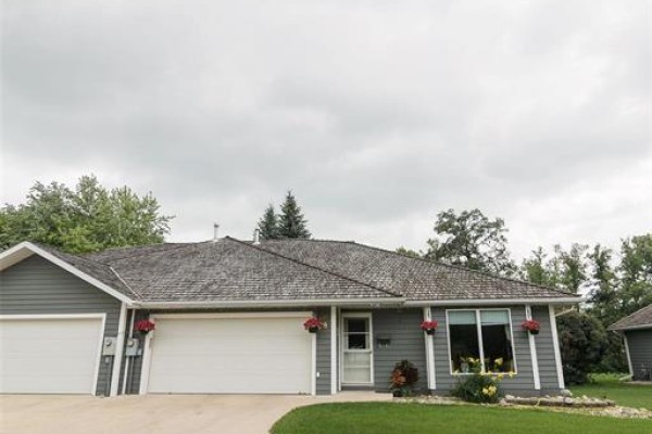 Dining room - 28 30 Bradford Road, Carman, MB R0G0J0 Photo 3