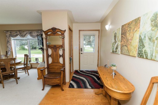 Bedroom - 28 30 Bradford Road, Carman, MB R0G0J0 Photo 5