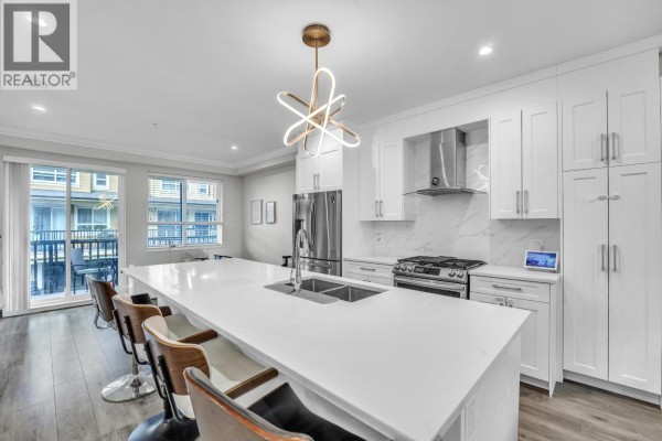28 430 Duncan Street, New Westminster, BC V3M0M2 Photo 3