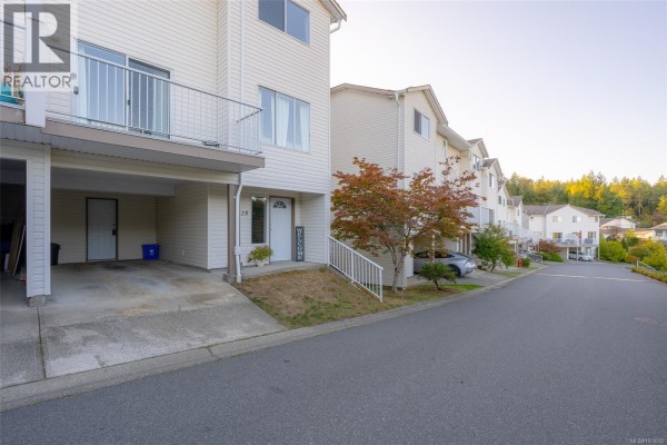 28 941 Malone Rd, Ladysmith, BC, photo 2