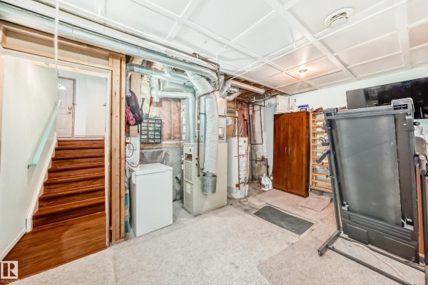 Kitchen - #28 9520 174 St Nw, Edmonton, AB T5T5Z3 Photo 3