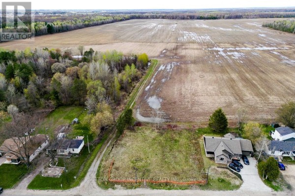 28 Brentwood Road, Essa, ON, photo 3