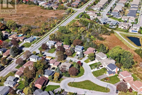 28 Briarwood Crescent, Belleville, ON K8N5K9 Photo 2