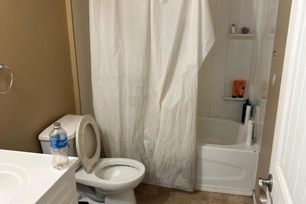 28 Brockington Avenue, Winnipeg, MB, photo 2