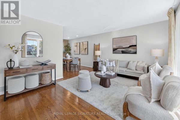 Dining room - 28 Candlewood Crescent, Toronto, ON M3J1G8 Photo 5