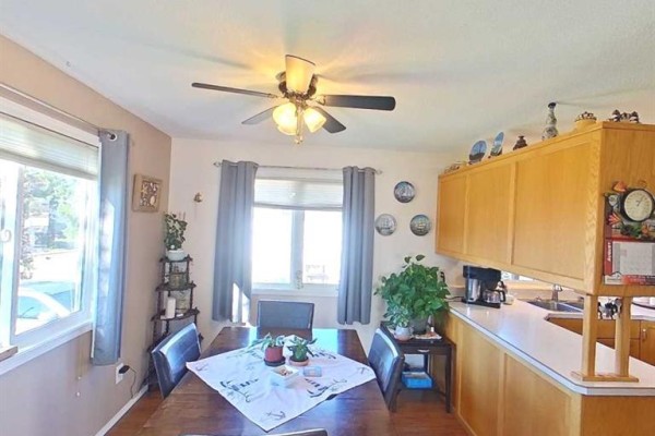 Primary Bedroom - 28 Centennial Crescent, Swan Hills, AB T0G2C0 Photo 4