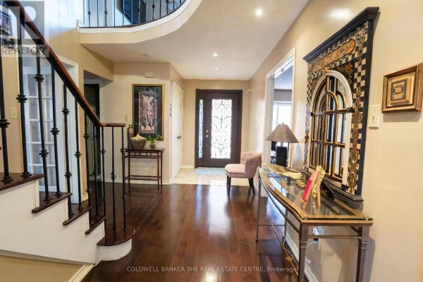 Family room - 28 Fairty Drive, Markham, ON L3S3A5 Photo 3