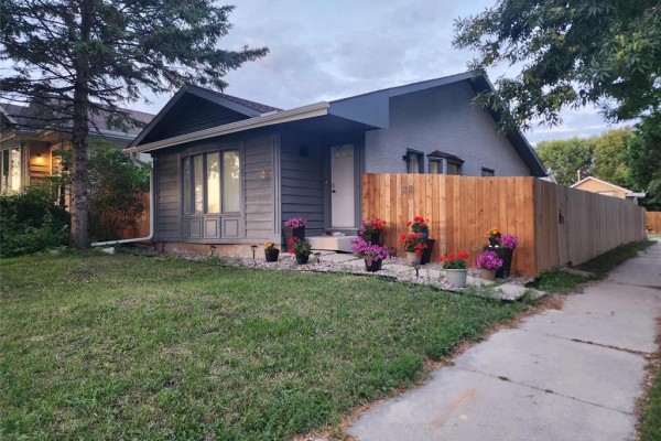 28 Fairview Drive, Winnipeg, MB, photo 2