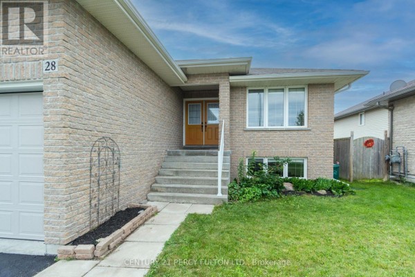 28 Freedom Crescent, Quinte West, ON, photo 2