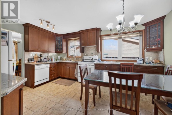 28 Glenpark Court, Welland, ON L3C6J9 Photo 5
