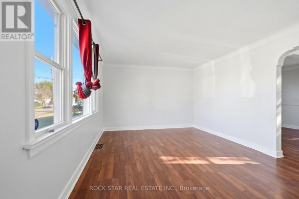 28 Grove Street, St  Catharines, ON L2P1C7 Photo 5