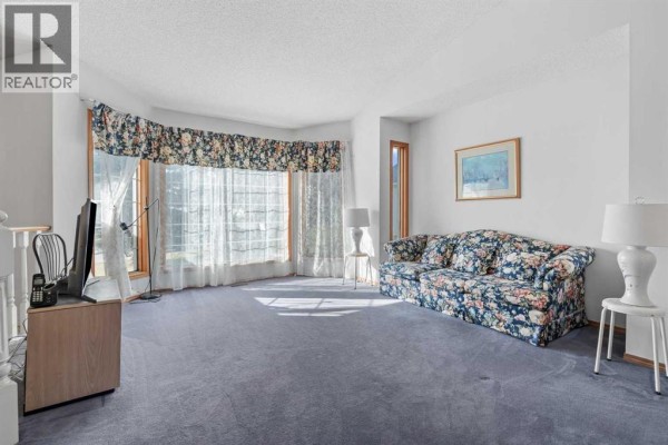 4pc Bathroom - 28 Harvest Oak Drive Ne, Calgary, AB T3K4E2 Photo 2