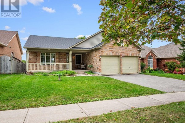 Recreational, Games room - 28 Harwood Drive, Barrie, ON L4N7B9 Photo 2