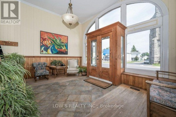 28 High Street, Champlain, ON K0B1R0 Photo 4
